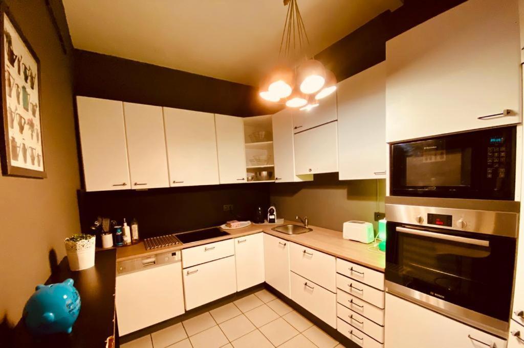 Ferienwohnung Fenetre Sur Le Standard De Liege Ougree Exterior foto