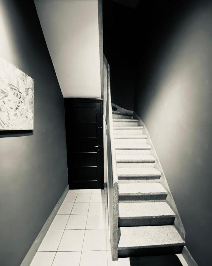Ferienwohnung Fenetre Sur Le Standard De Liege Ougree Exterior foto